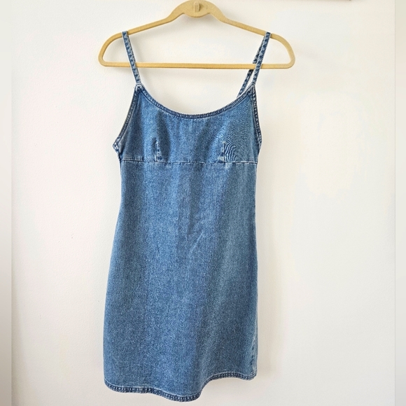 [LIKE NEW] Billabong Play Crush Jean Dress Size Small - Picture 1 of 4